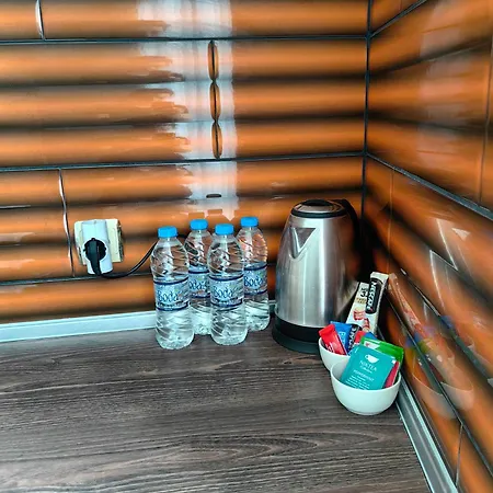 2 Bedrooms Apartment. شقة