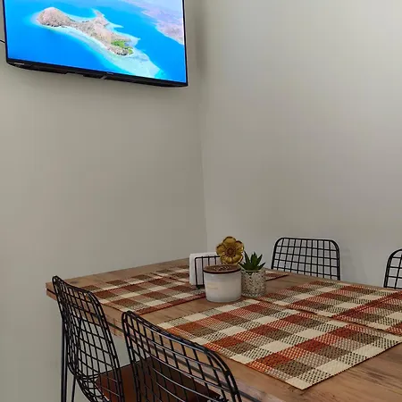 2 Bedrooms Apartment. Plovdiv