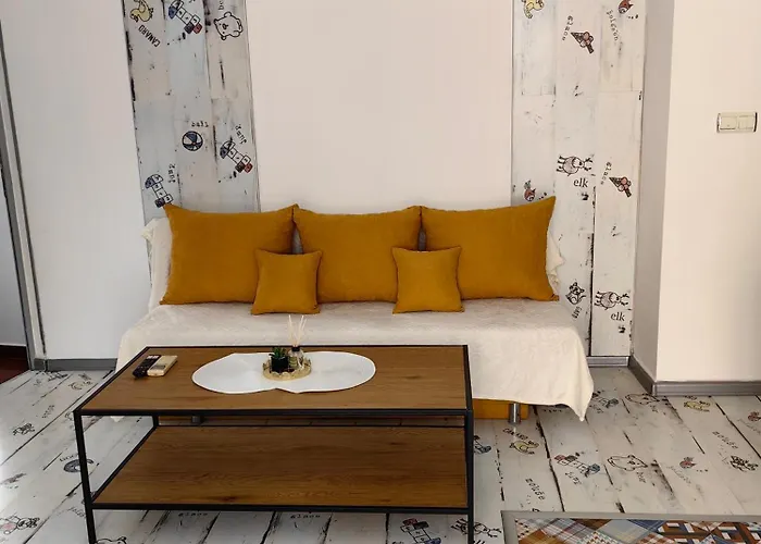 Apartment 2 Bedrooms Apartment. *